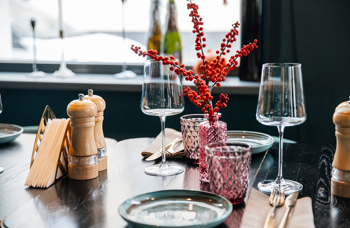 Скидка 30% в ресторане Хуго)