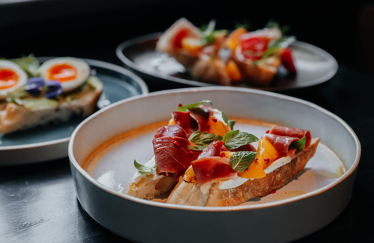 Скидка 30% в ресторане Хуго)